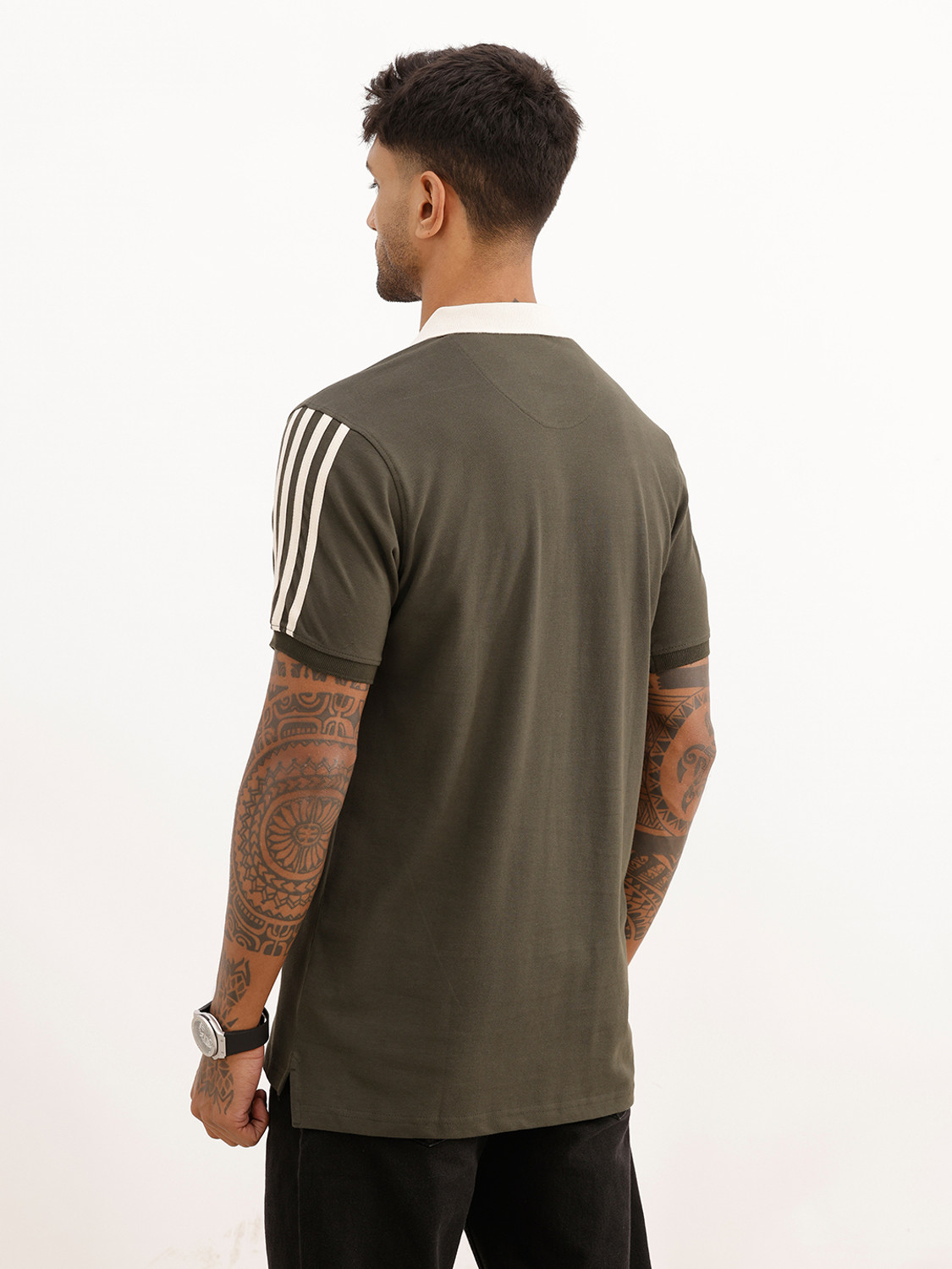 Image of WROGN Solid Men Polo Neck Green T-Shirt