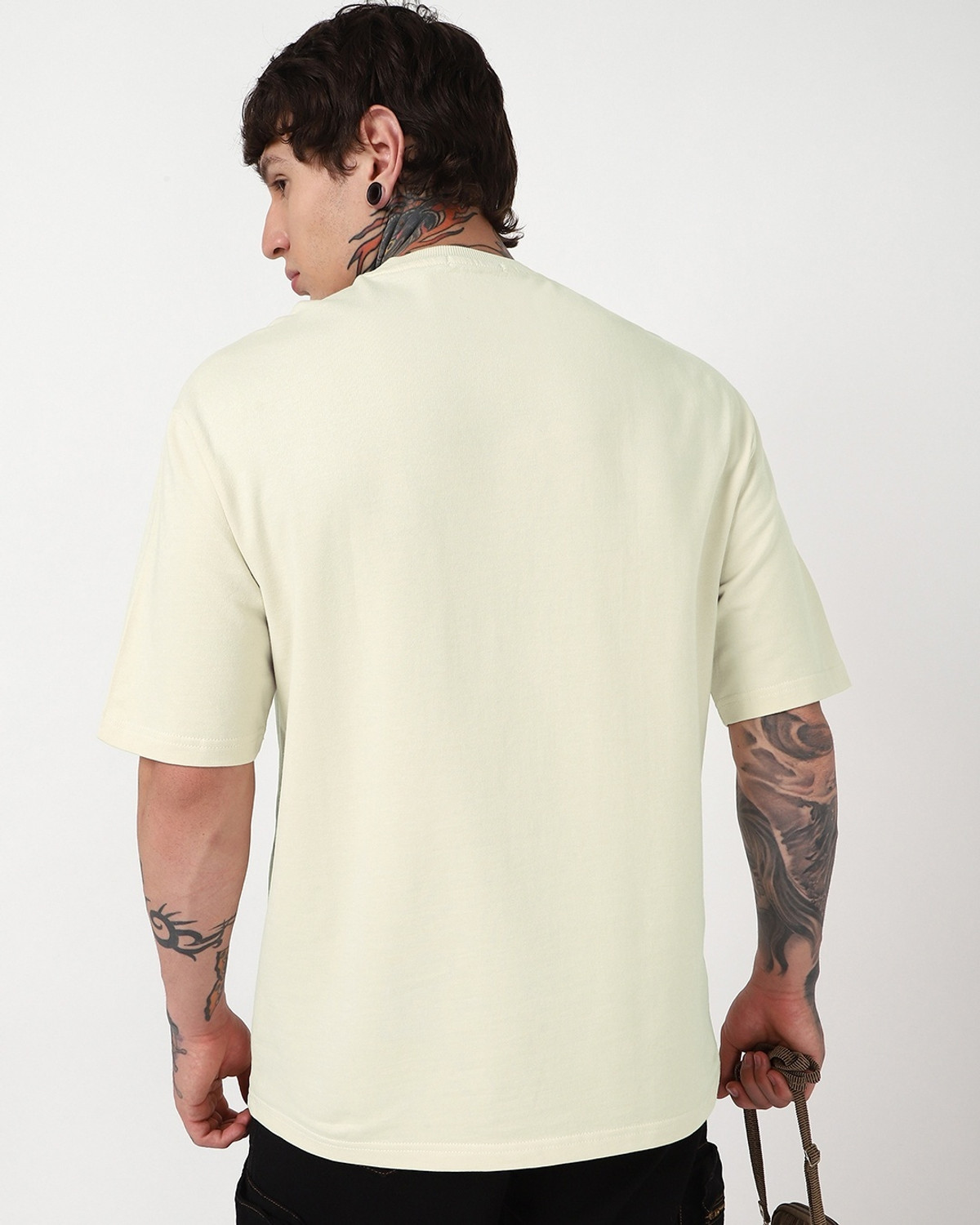 Image of BEWAKOOF Solid Men Round Neck Beige T-Shirt