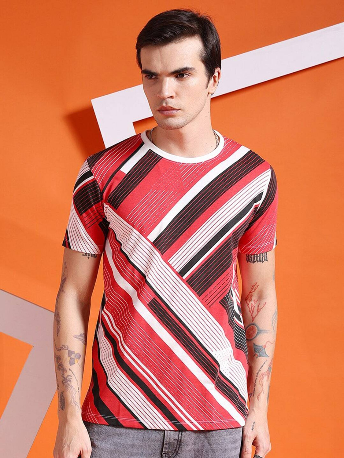 Image of The Indian Garage Co. Geometric Print Men Round Neck Red T-Shirt