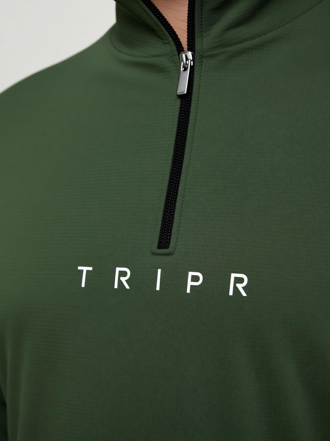 Image of TRIPR Solid Men Henley Neck Dark Green T-Shirt