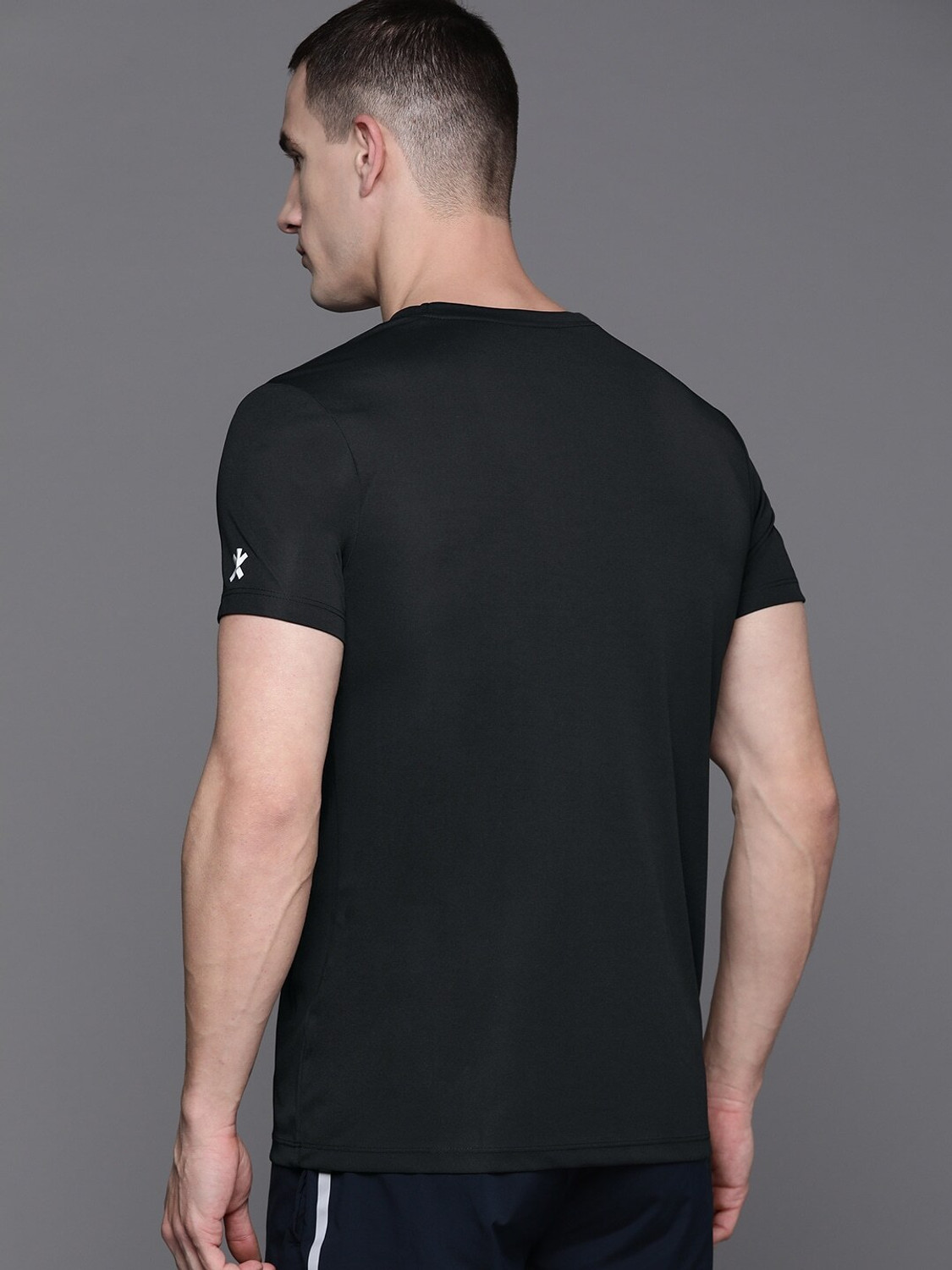 Image of HRX by Hrithik Roshan Typography Men Round Neck Black T-Shirt