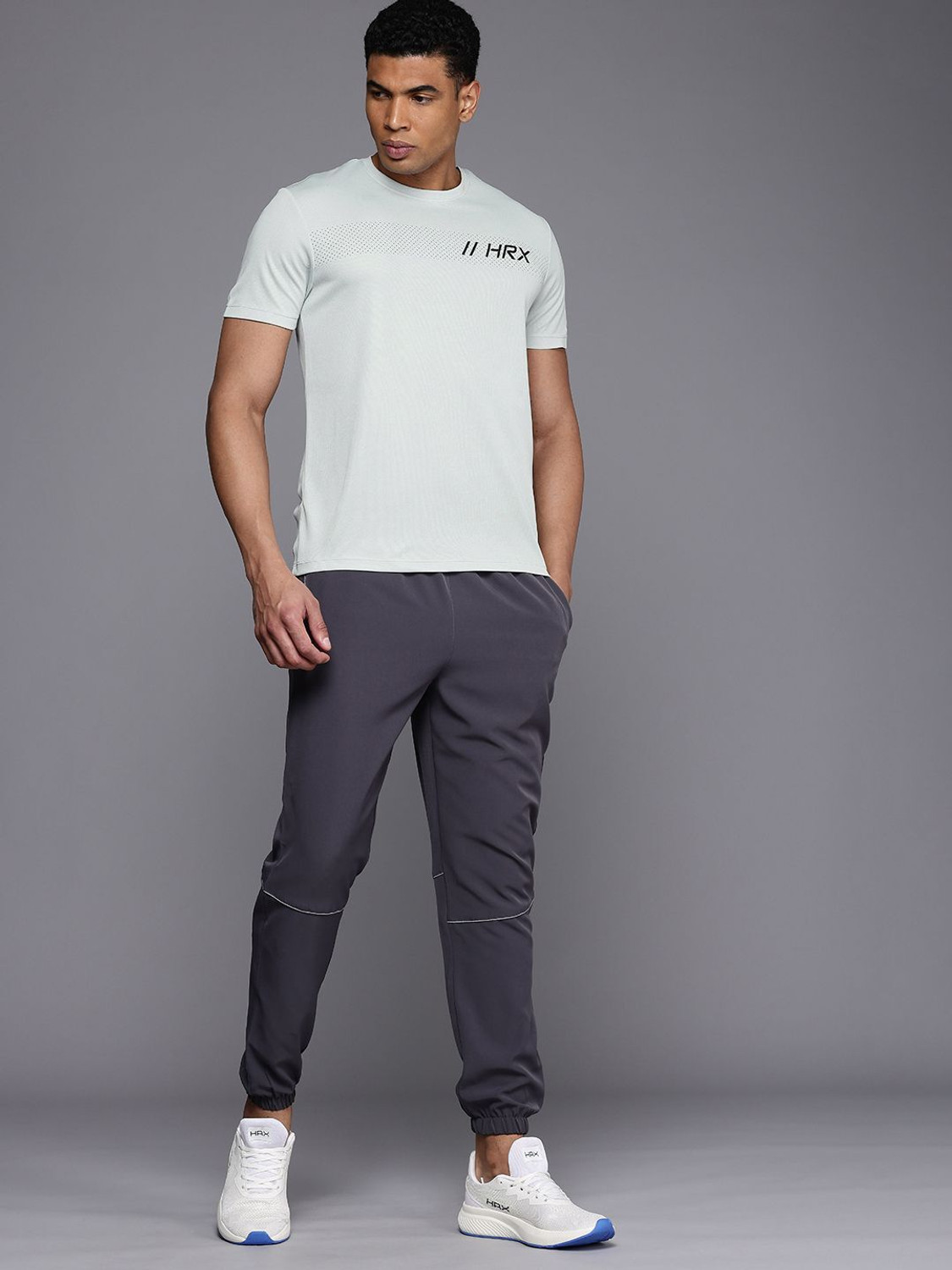Image of HRX by Hrithik Roshan Printed Men Round Neck Grey T-Shirt