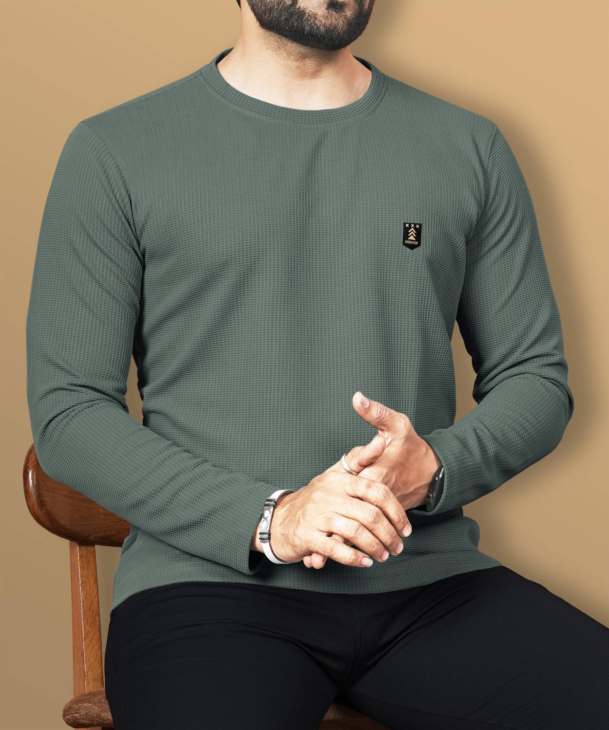 VeBNoR Men Self Design Round Neck Polyester Green T-Shirt