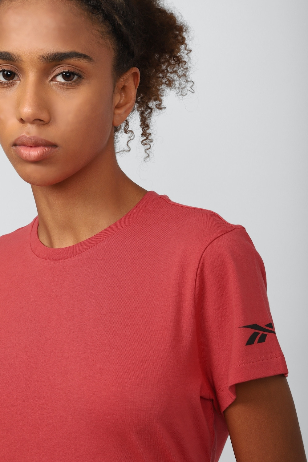 Image of REEBOK Solid Women Round Neck Red T-Shirt