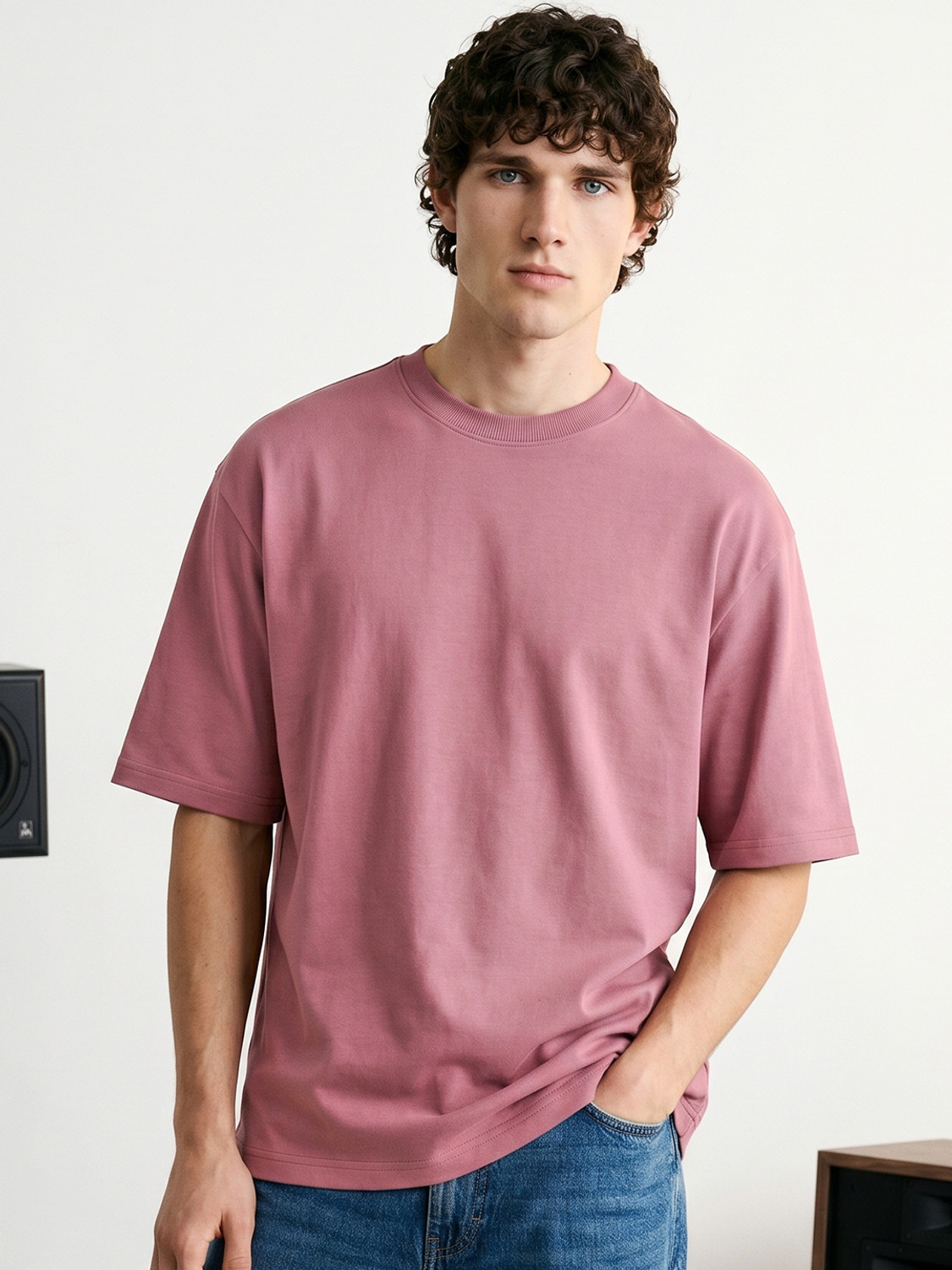 Image of BEWAKOOF Solid Men Round Neck Pink T-Shirt