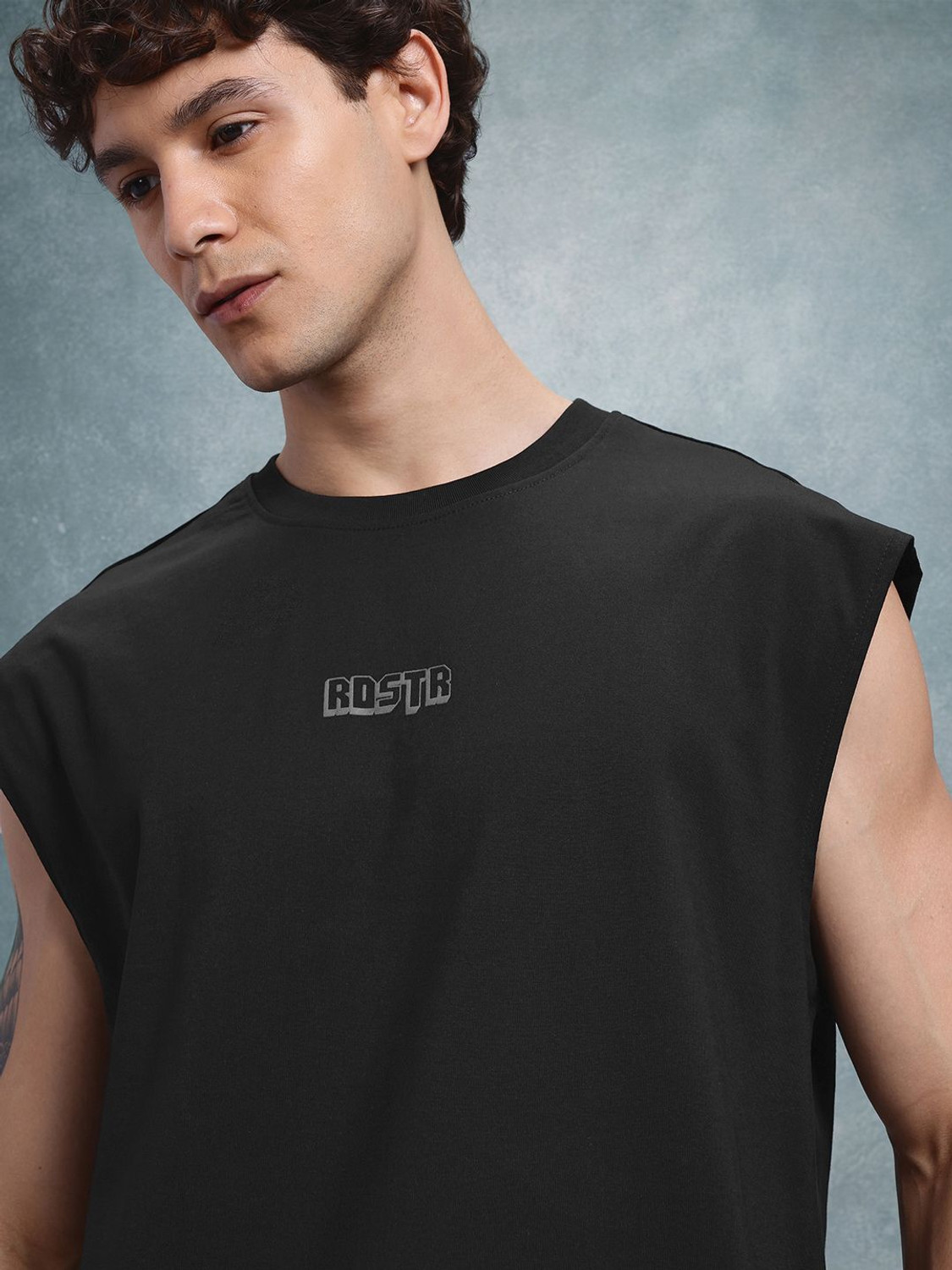 Image of Roadster Solid Men Round Neck Black T-Shirt