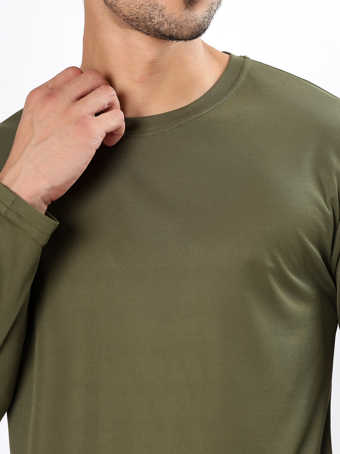 Image of Garmin Solid Men Round Neck Multicolor T-Shirt