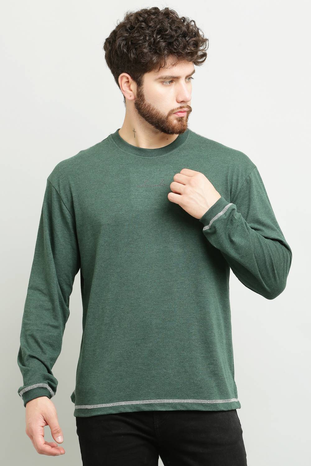 ALMUDA Men Solid Round Neck Pure Cotton Green T-Shirt