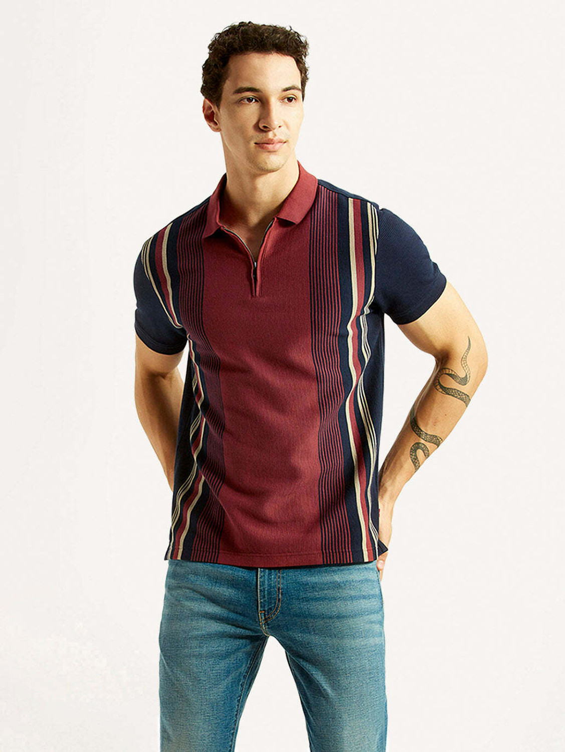 Image of LEVI'S Striped Men Polo Neck Maroon T-Shirt