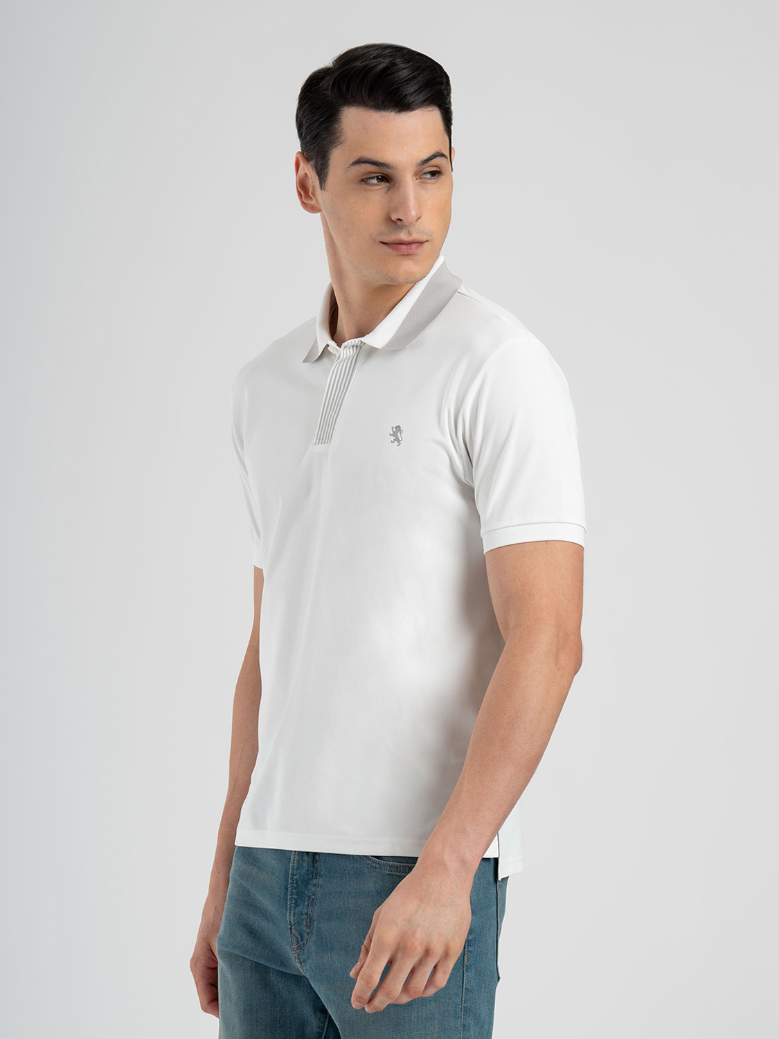 Image of RED TAPE Solid Men Polo Neck White T-Shirt