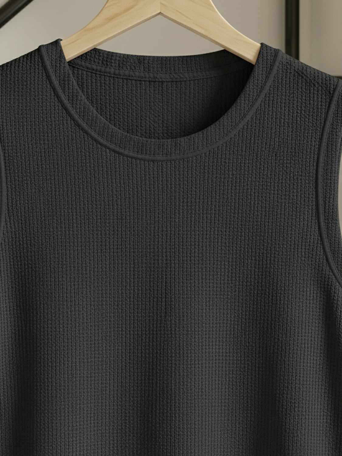 Image of TeeWink Solid Men Round Neck Black T-Shirt