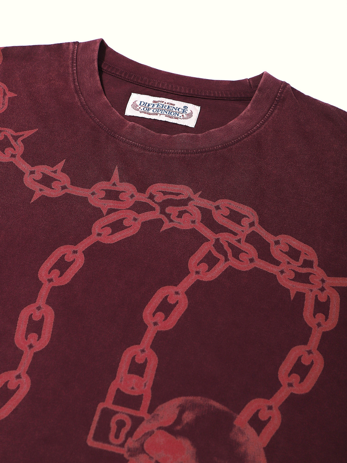 Image of DIFFERENCE OF OPINION Printed Men Round Neck Maroon T-Shirt