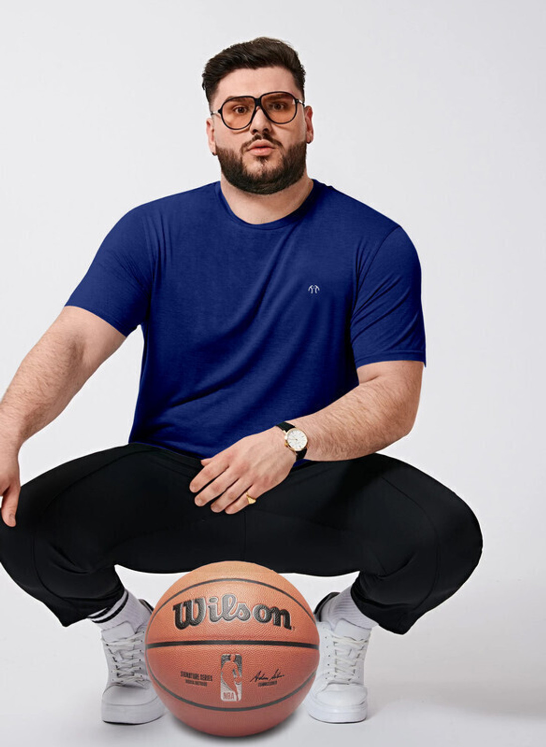 Image of Trend Twist Solid Men Round Neck Dark Blue T-Shirt