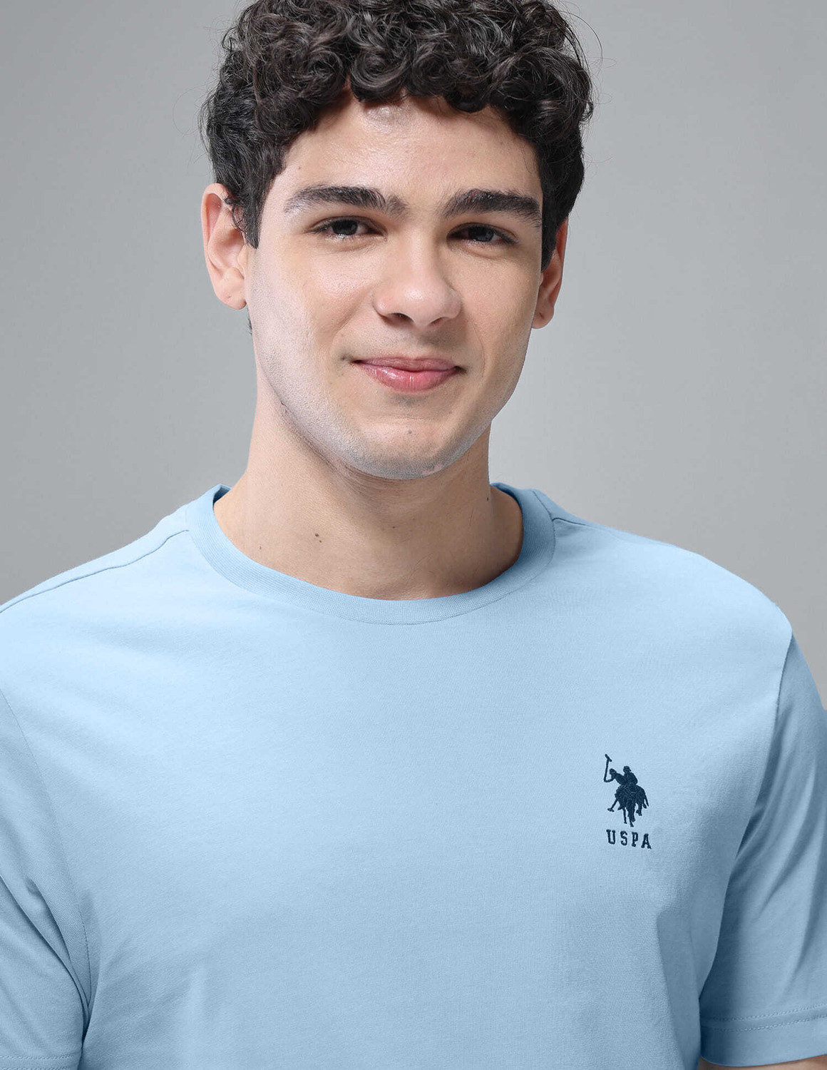 Image of U.S. POLO ASSN. Solid Men Round Neck Blue T-Shirt