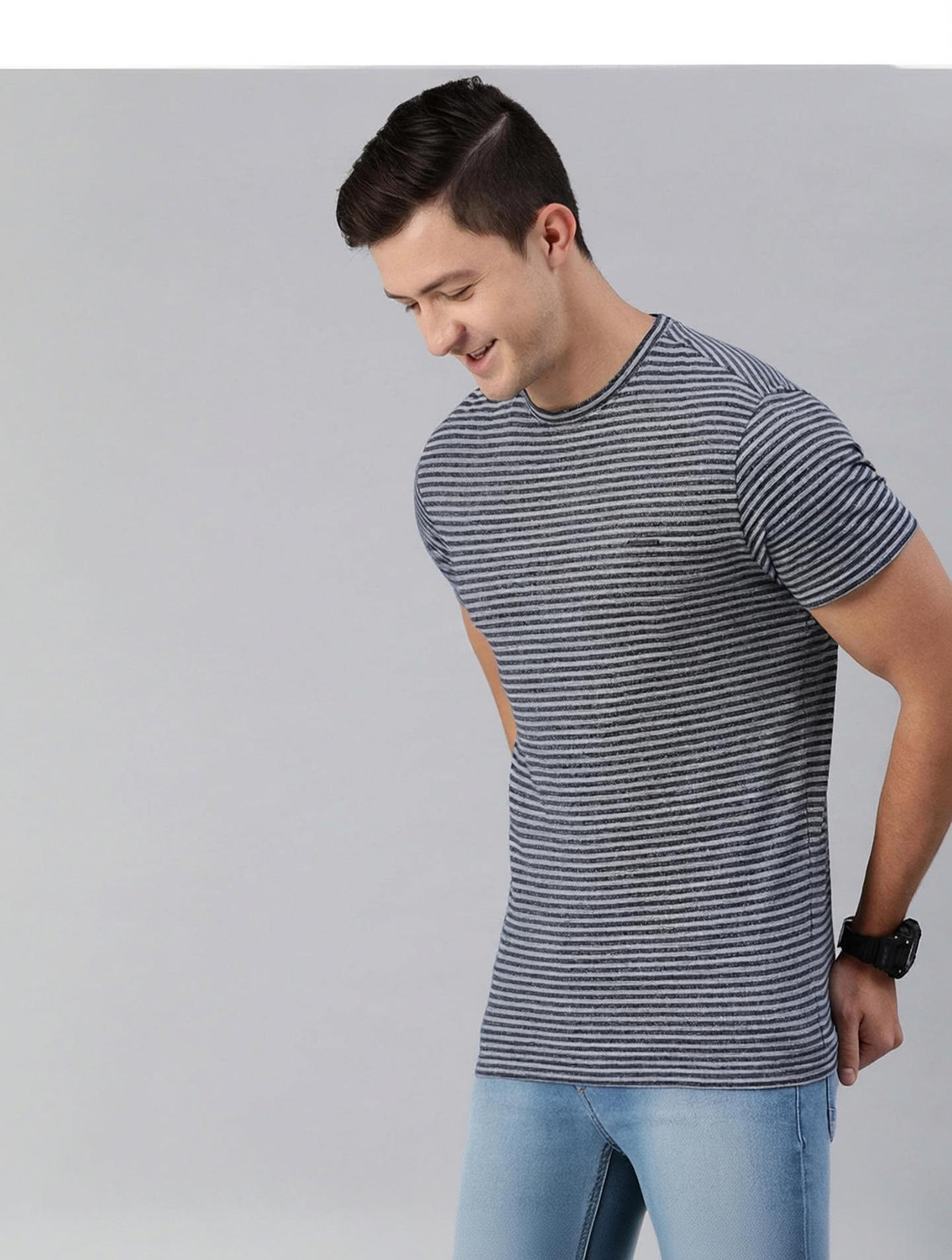 Image of THE BEAR HOUSE Striped Men Round Neck Blue T-Shirt