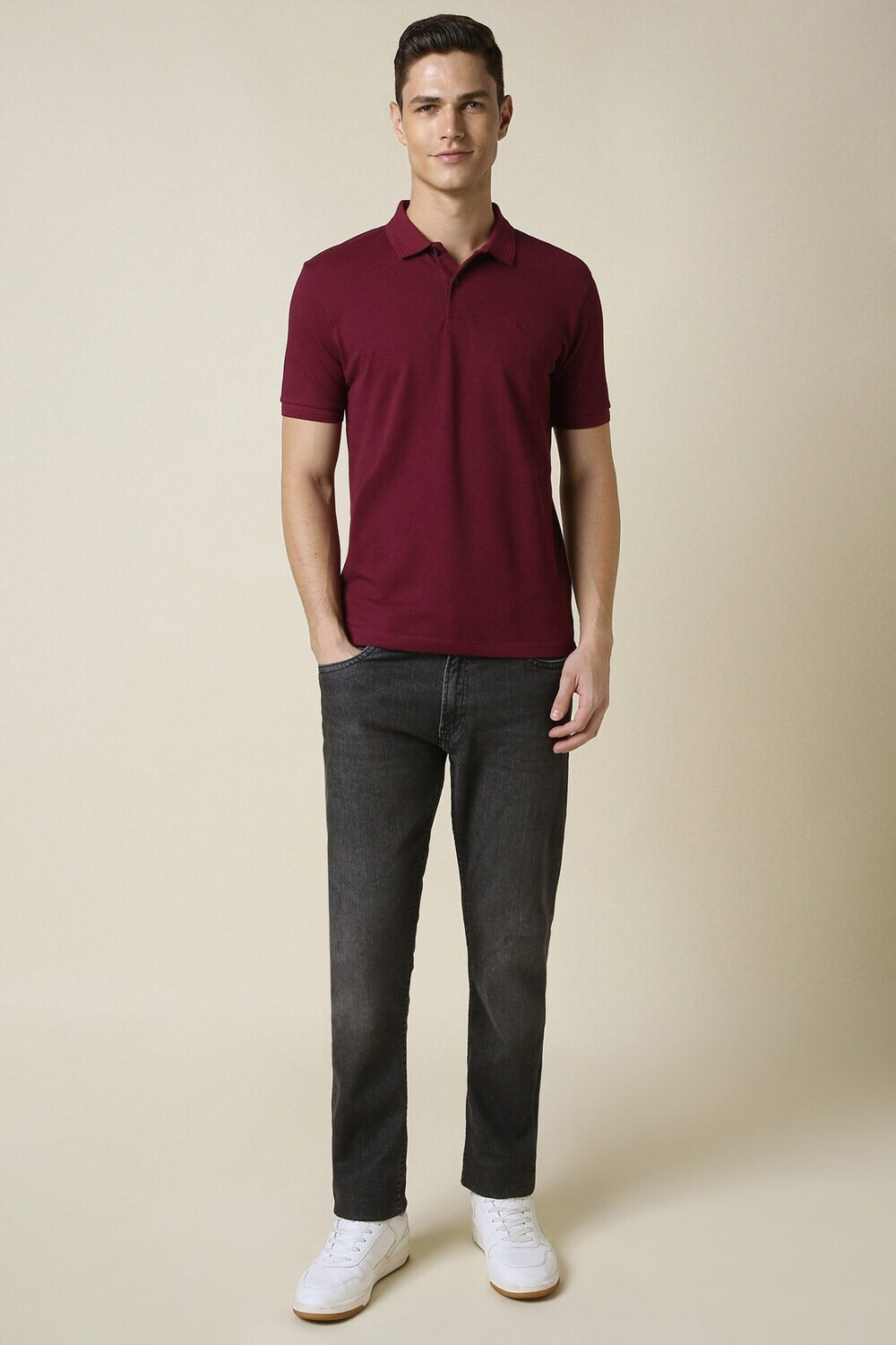 Image of Allen Solly Solid Men Polo Neck Maroon T-Shirt