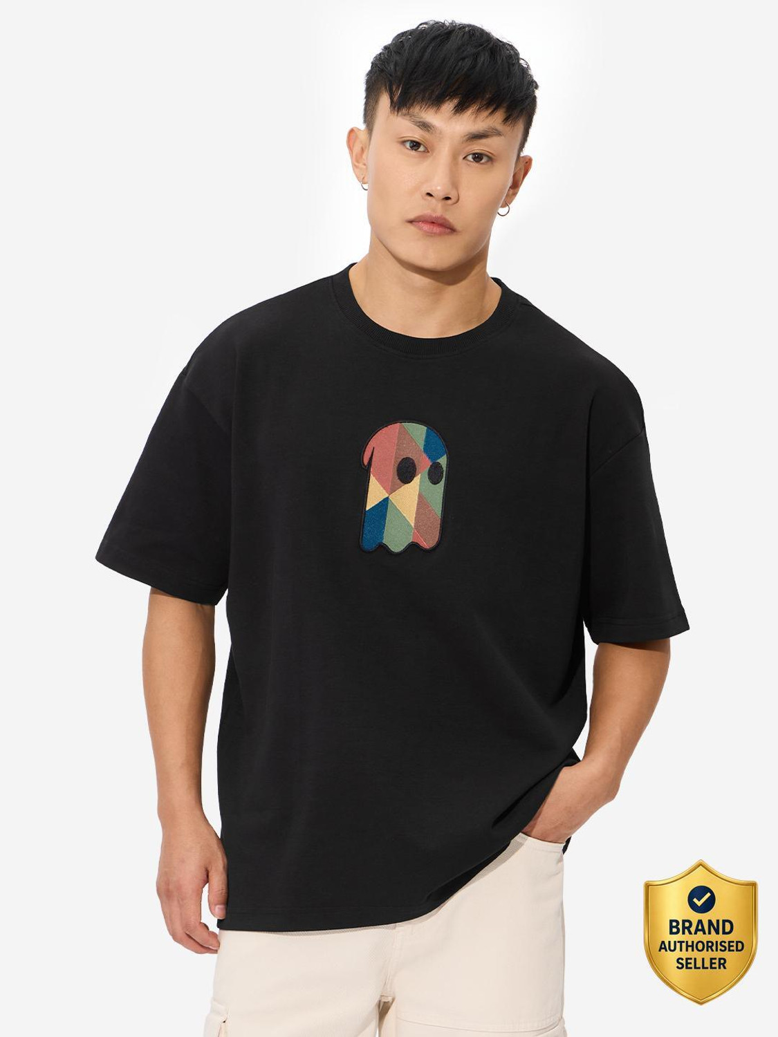 Image of The Souled Store Embroidered Men Round Neck Black T-Shirt