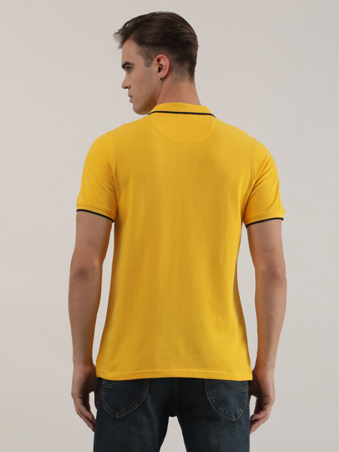 Image of LEE Solid Men Polo Neck Yellow T-Shirt