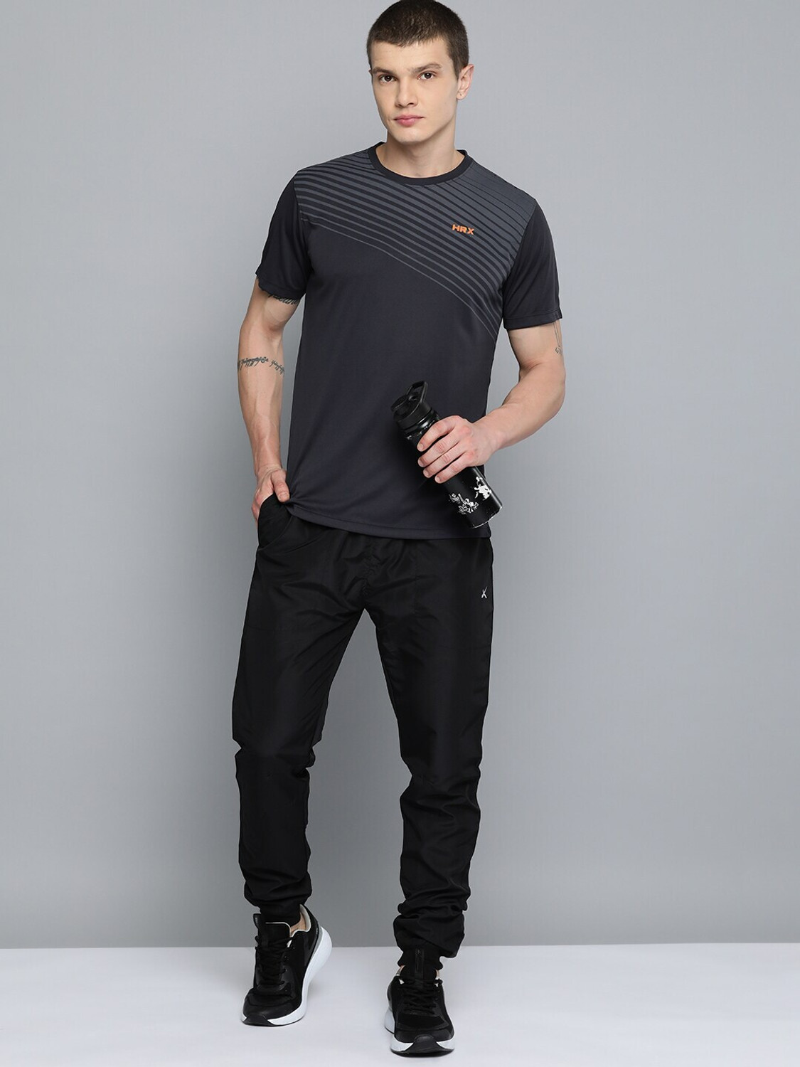 Image of HRX by Hrithik Roshan Striped Men Round Neck Grey T-Shirt