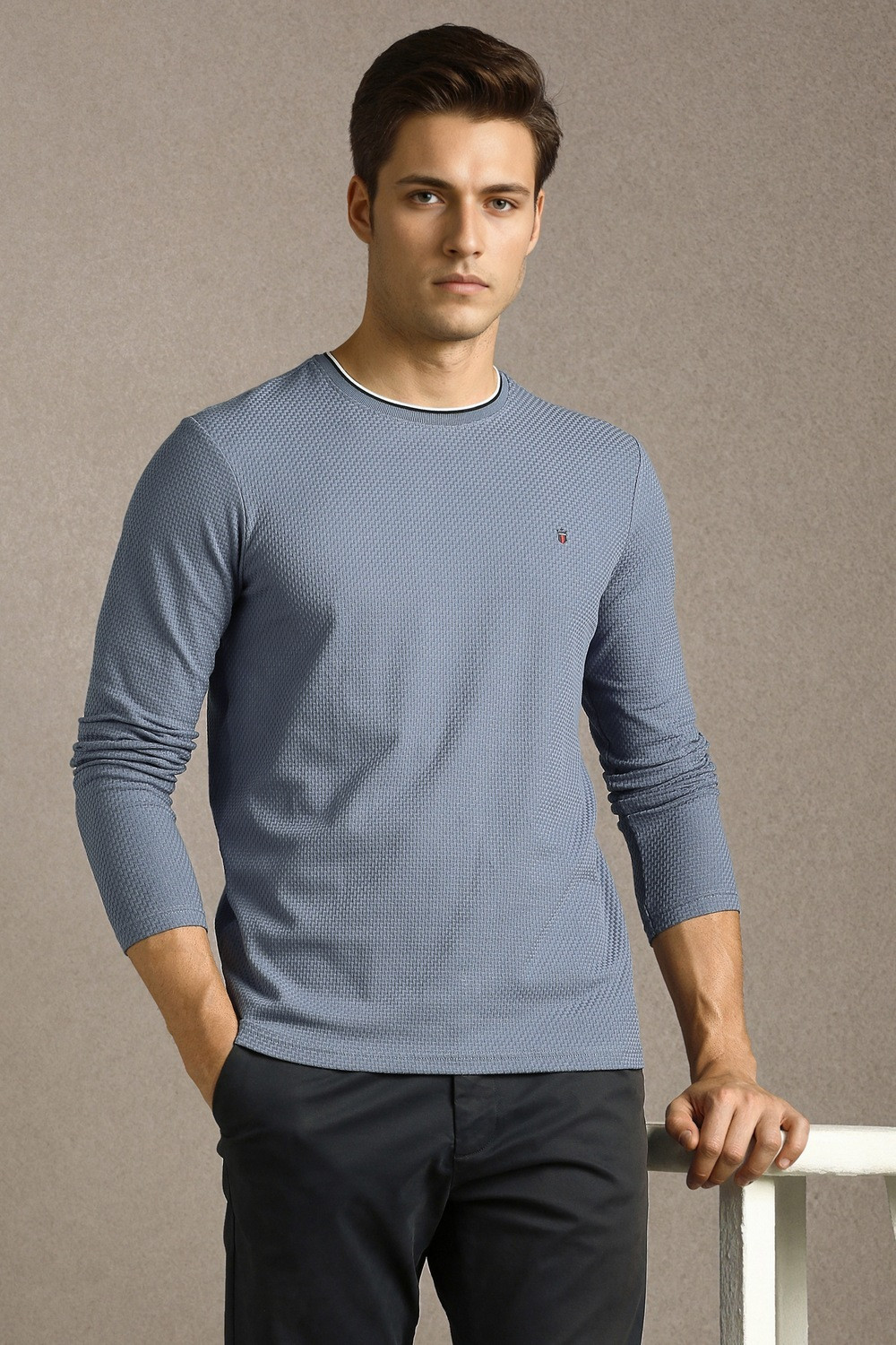 Image of LOUIS PHILIPPE Self Design Men Crew Neck Grey T-Shirt
