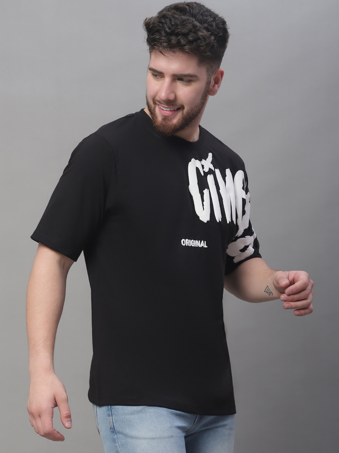 Image of DOOR74 Printed Men Round Neck Black T-Shirt