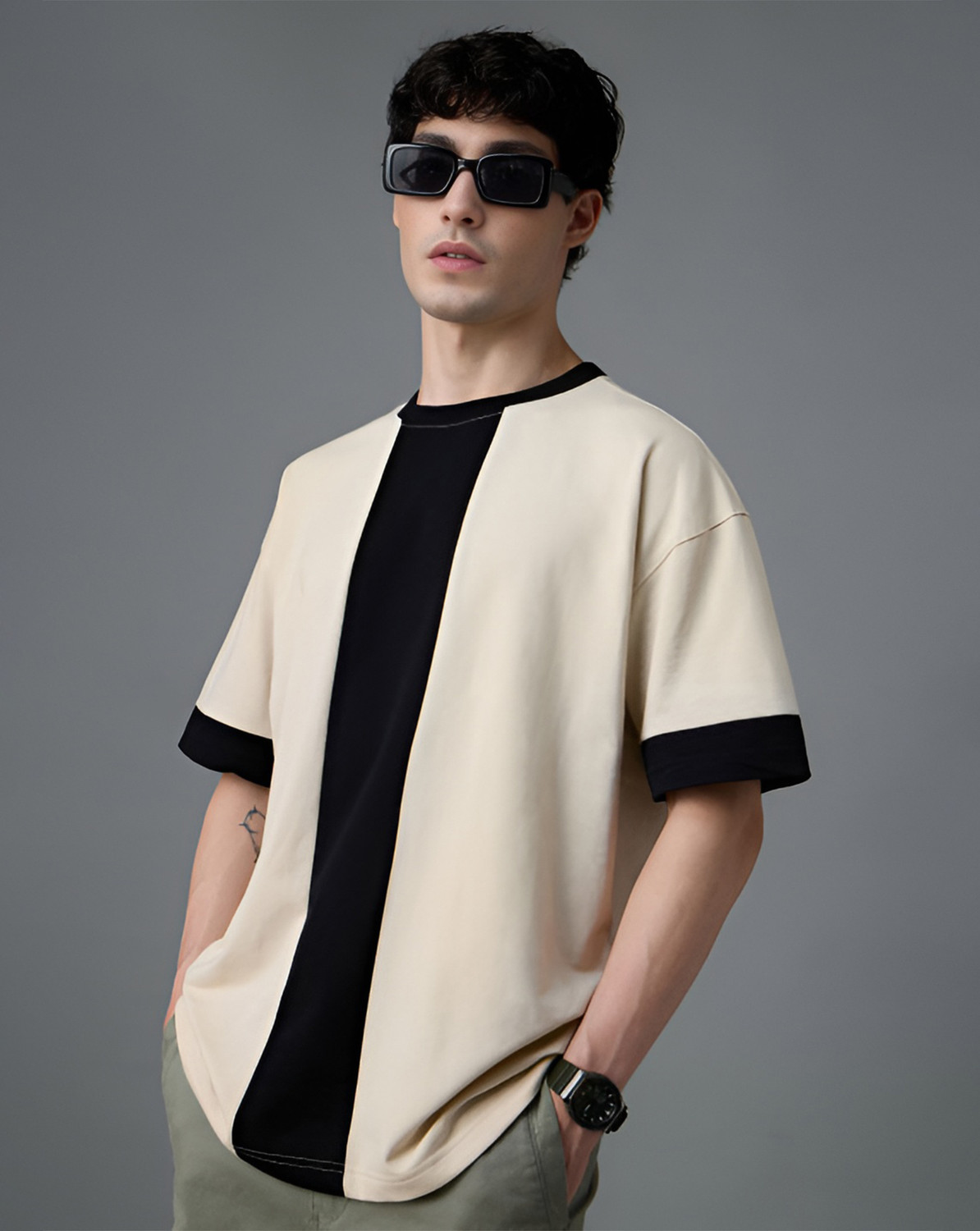 Image of GLOBAL NOMAD Colorblock Men Round Neck Beige, Black T-Shirt