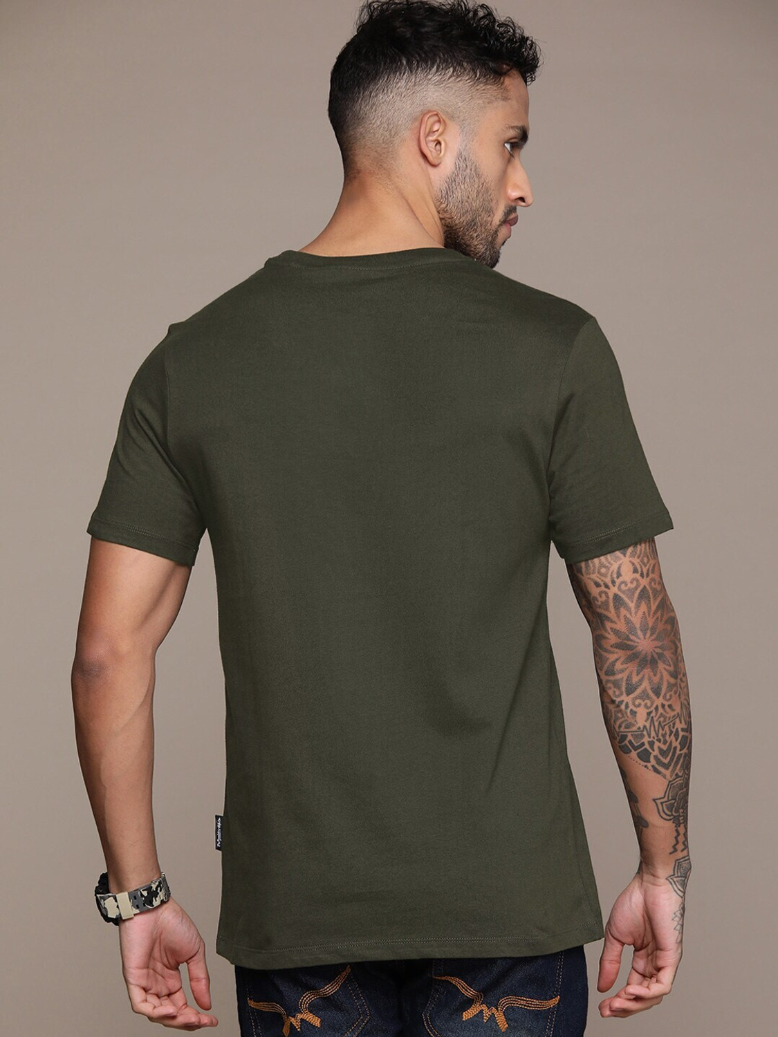 Image of Roadster Solid Men Round Neck Green T-Shirt