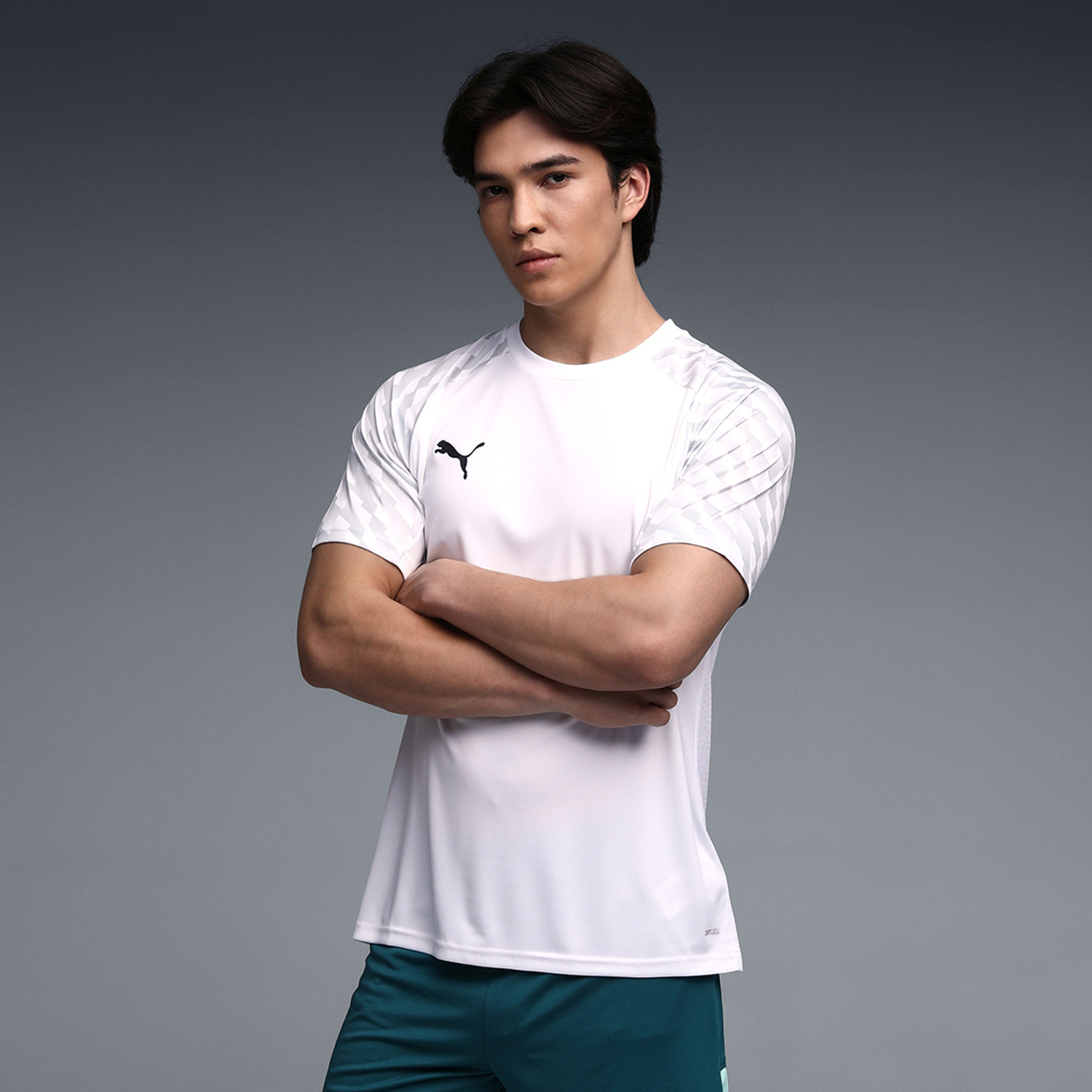 Image of PUMA Solid Men Crew Neck White T-Shirt