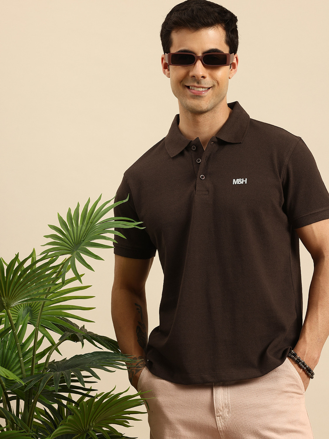 Image of Mast & Harbour Solid Men Polo Neck Brown T-Shirt