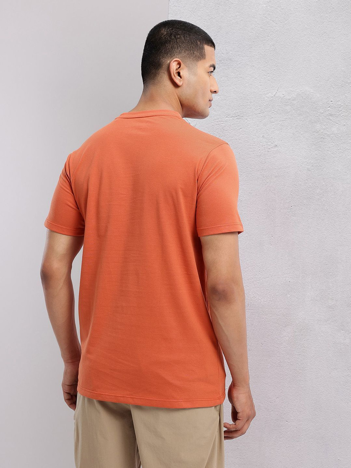 Image of HRX by Hrithik Roshan Printed Men Round Neck Orange T-Shirt