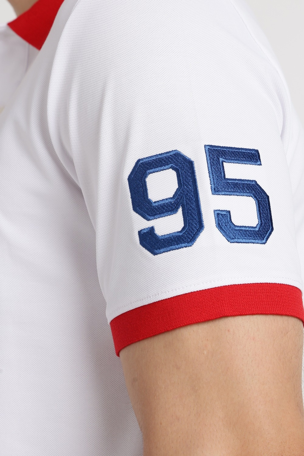 Image of REEBOK Printed Men Polo Neck White T-Shirt