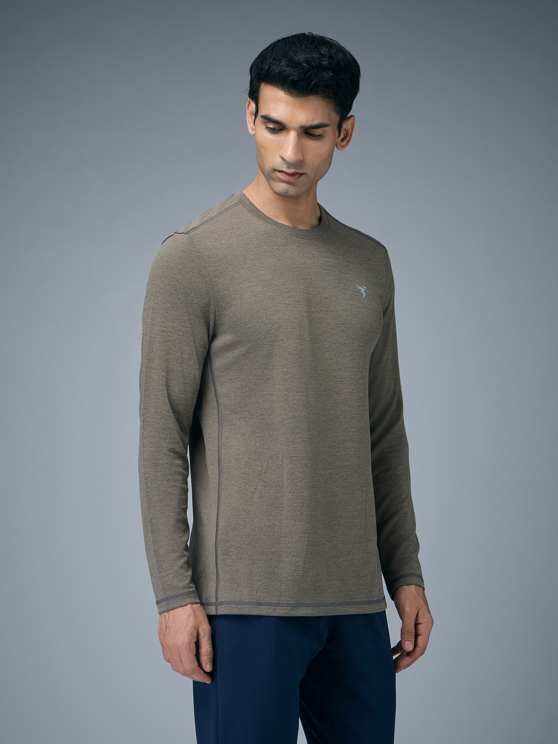 Image of TECHNOSPORT Solid Men Crew Neck Green T-Shirt