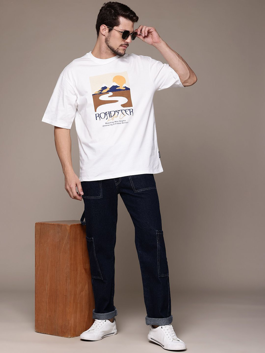 Image of Roadster Printed Men Round Neck White T-Shirt