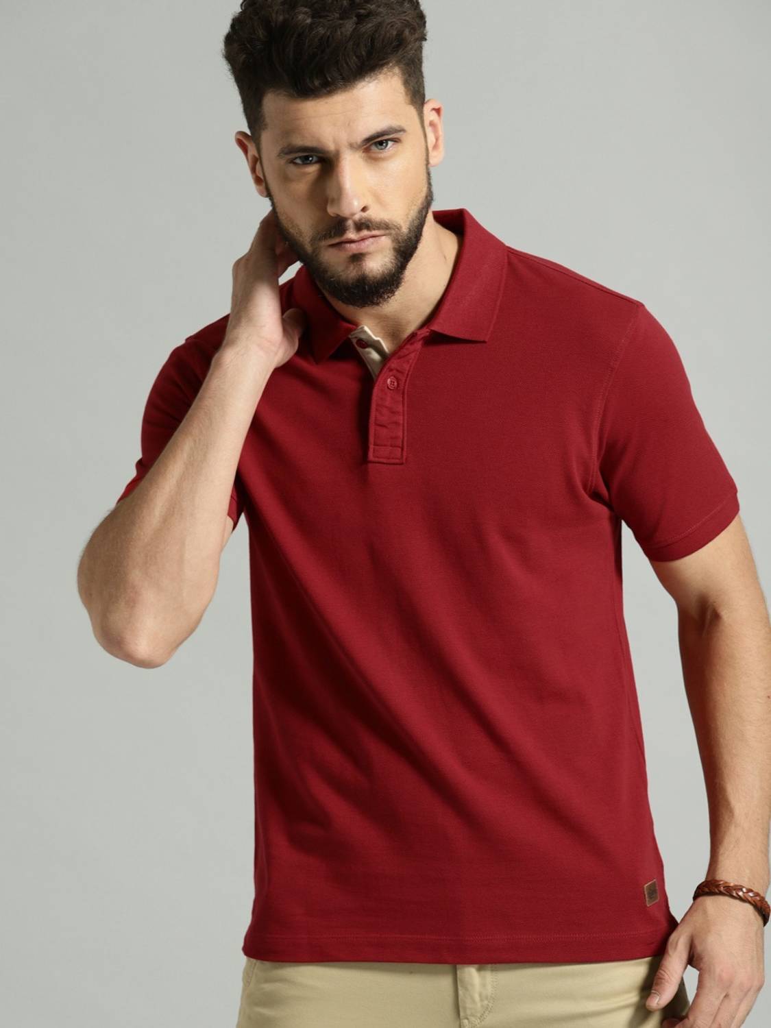 Roadster Solid Men Polo Neck Red T-Shirt