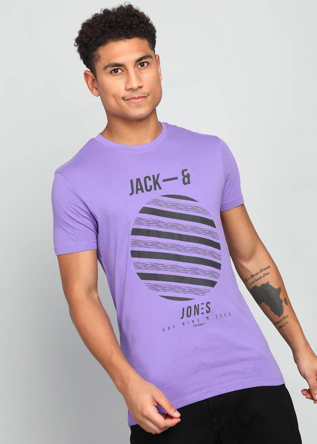 ジャクティー JACK & JONES Printed Men Round Neck Purple T-Shirt - Buy JACK