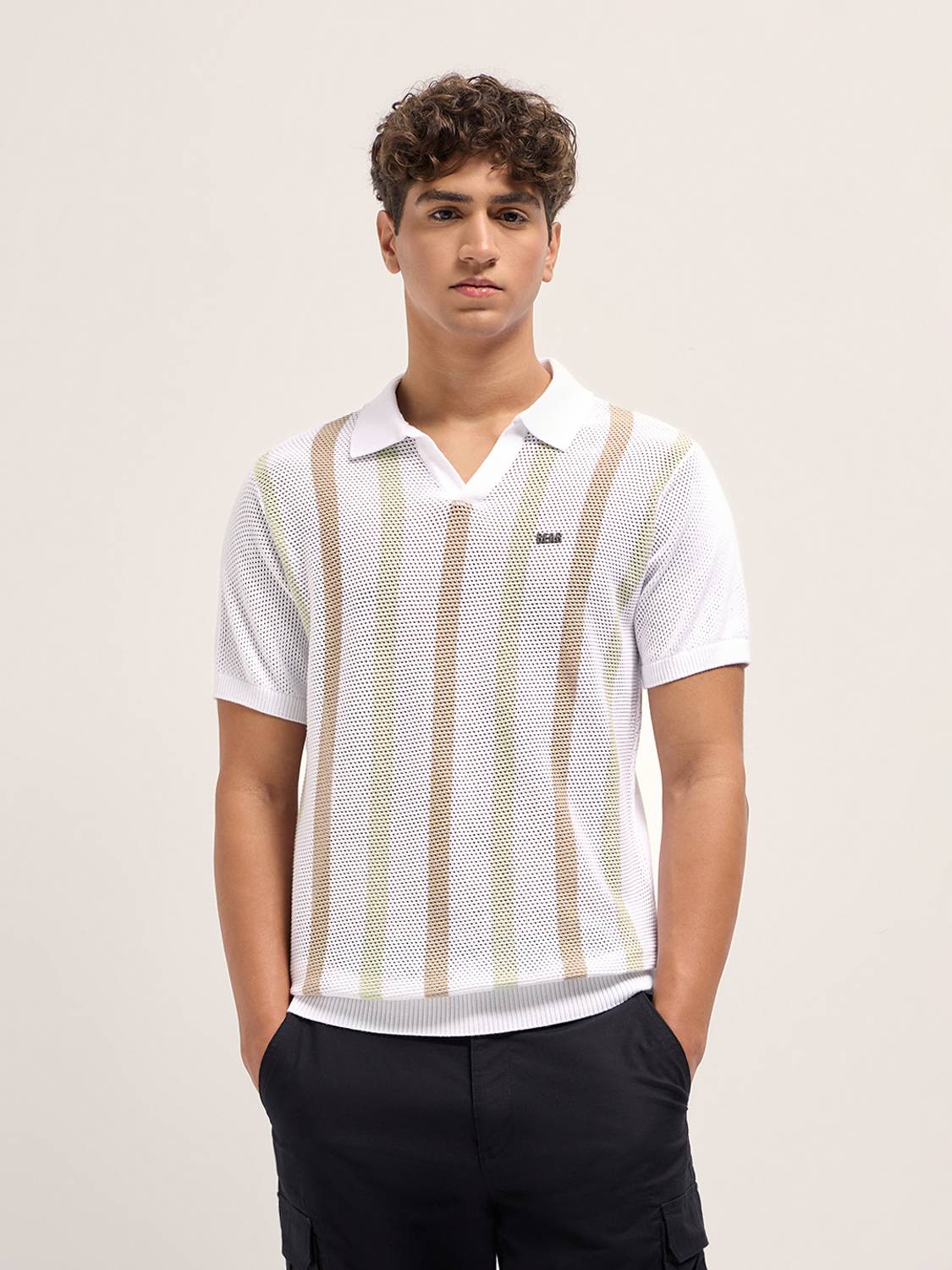 THE BEAR HOUSE Men Striped Polo Neck Pure Cotton White T-Shirt