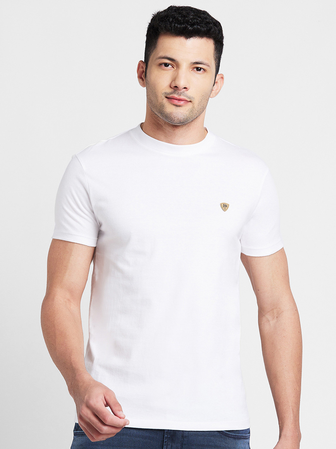 Image of BEING HUMAN Solid Men Round Neck White T-Shirt