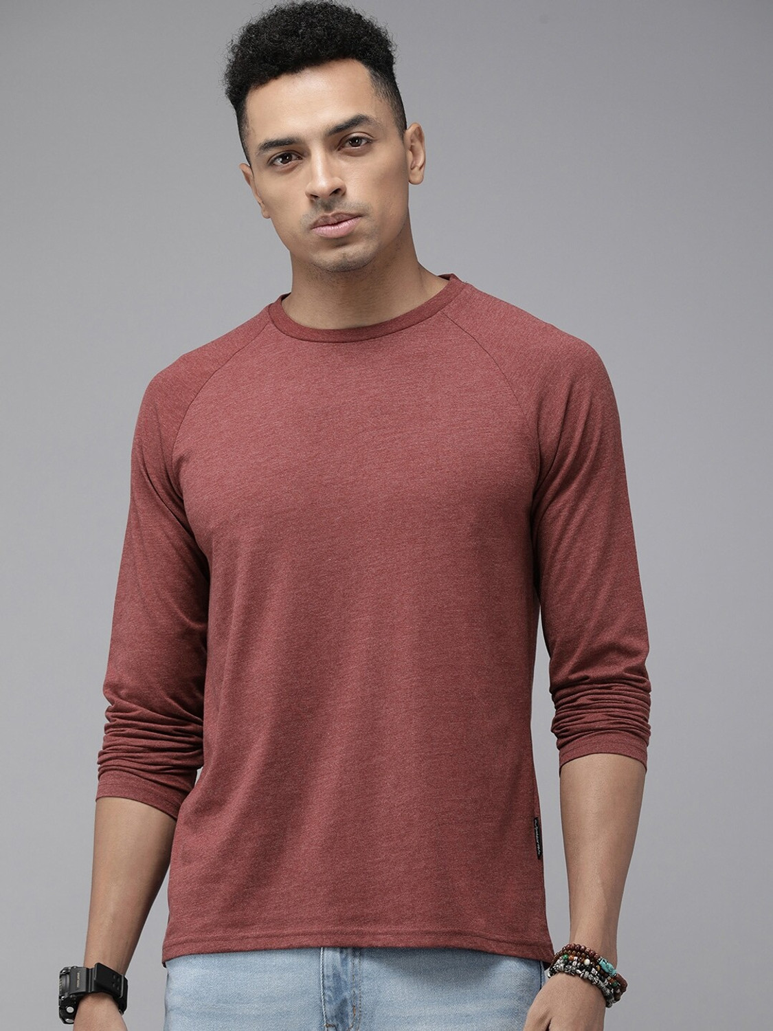 Image of Roadster Solid Men Round Neck Maroon T-Shirt