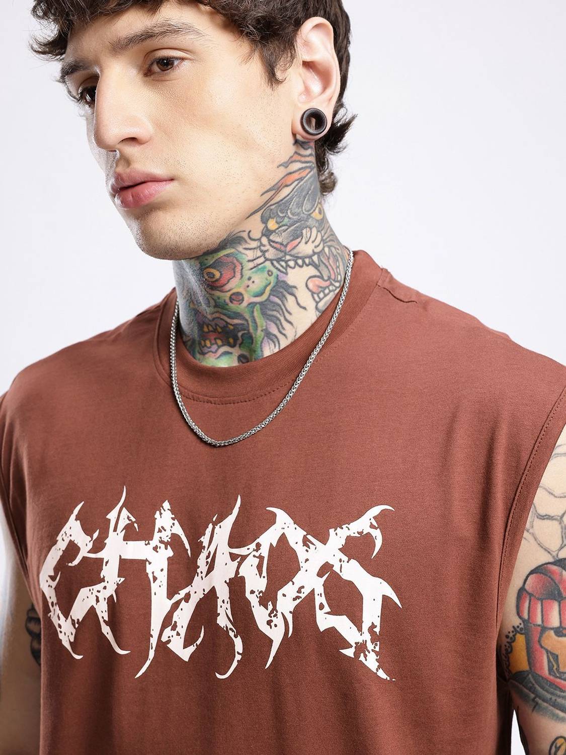 Glitchez Printed Men Round Neck Brown T-Shirt - Image 4