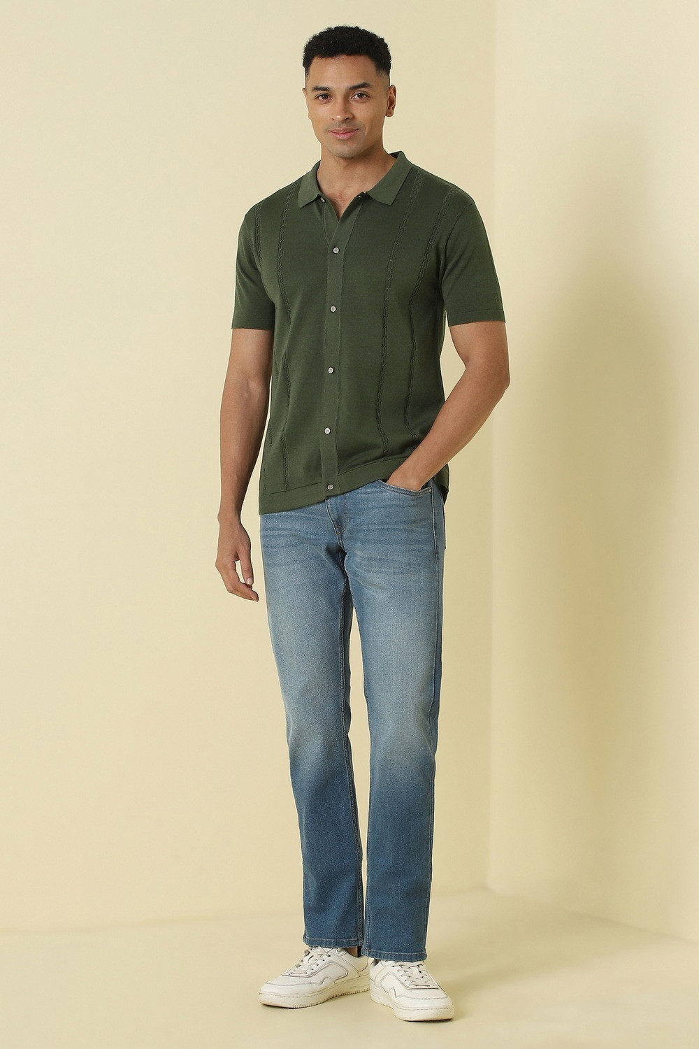 Image of Allen Solly Men Solid Polo Neck Pure Cotton Green T-Shirt