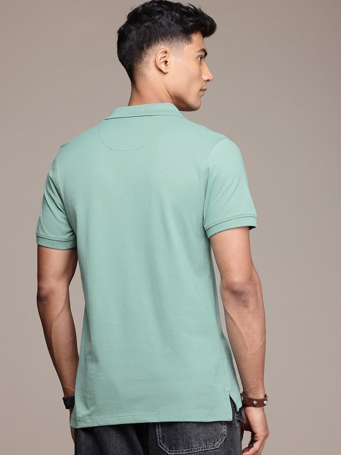 Image of Roadster Solid Men Polo Neck Green T-Shirt