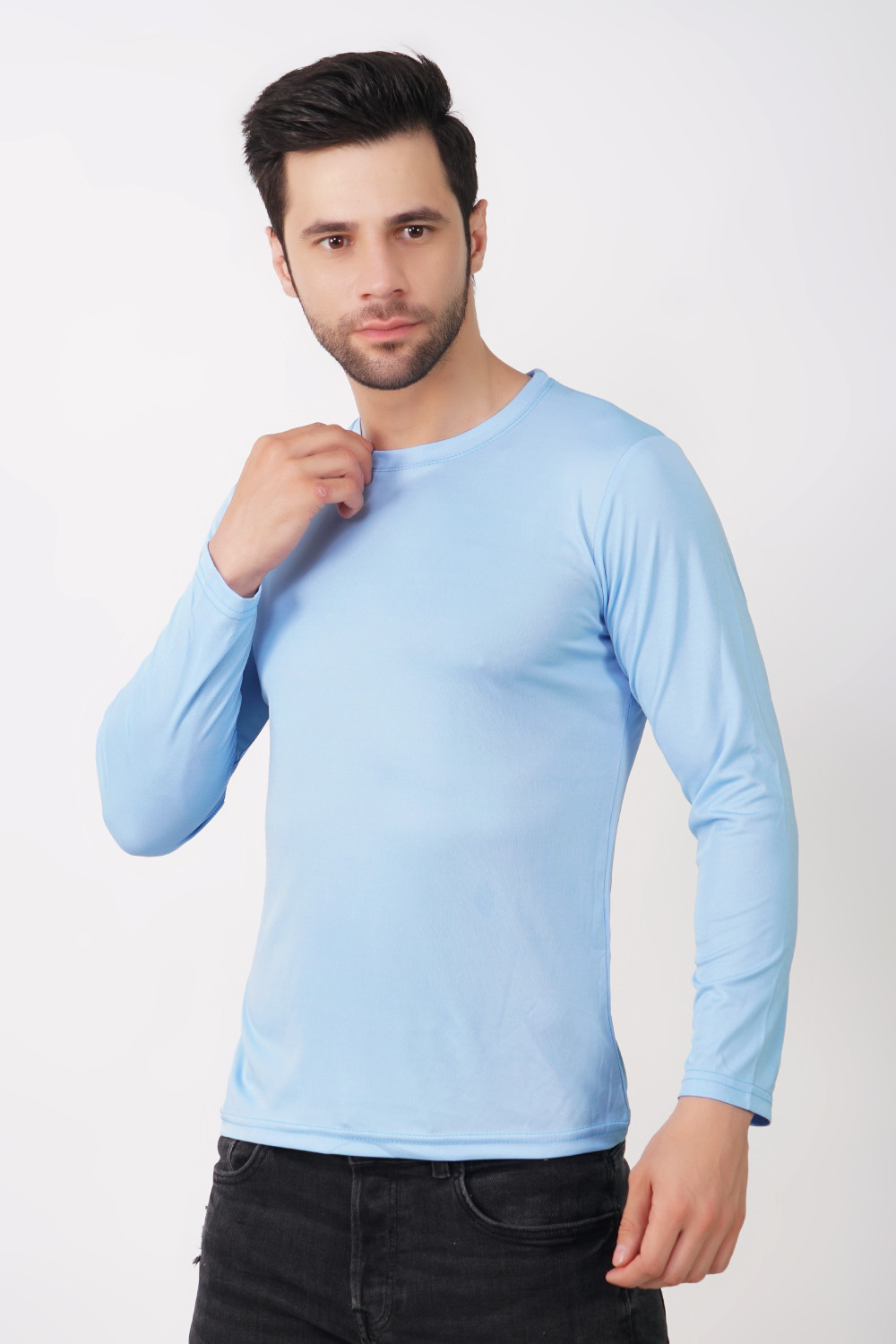 Image of KASPY Solid Men Round Neck Light Blue T-Shirt