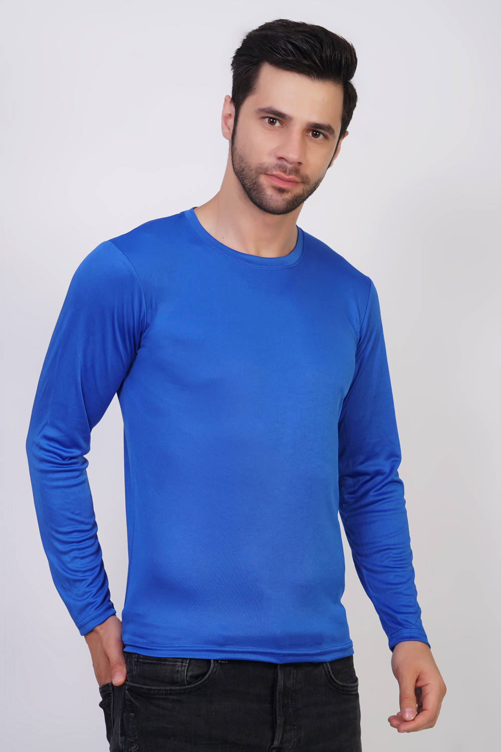 Image of KASPY Solid Men Round Neck Blue T-Shirt