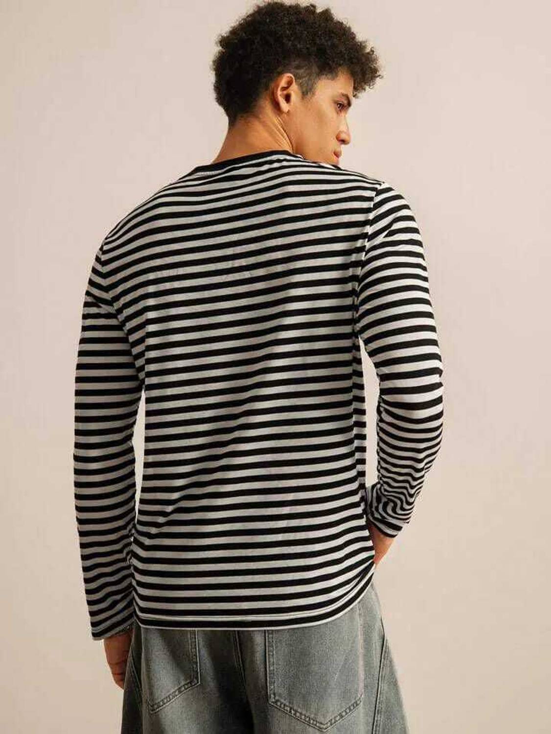CottonCrest Striped Black, White Men's Round Neck T-Shirt - Image 2