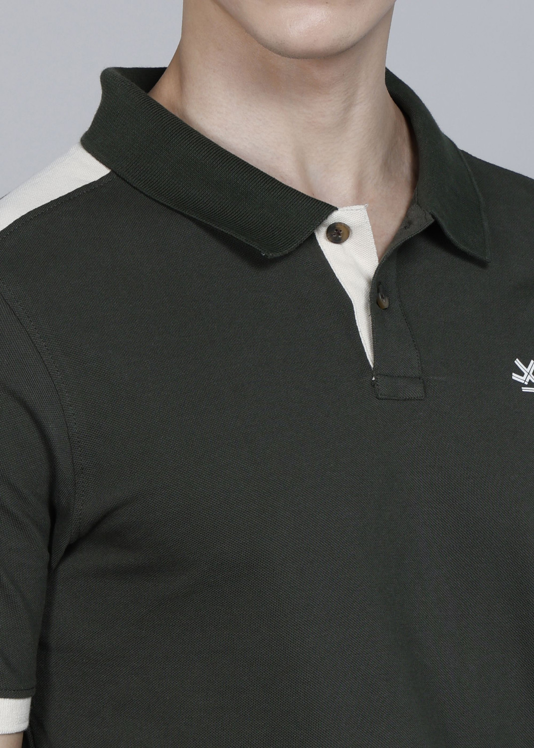 Image of WROGN Men Solid Polo Neck Pure Cotton Green T-Shirt