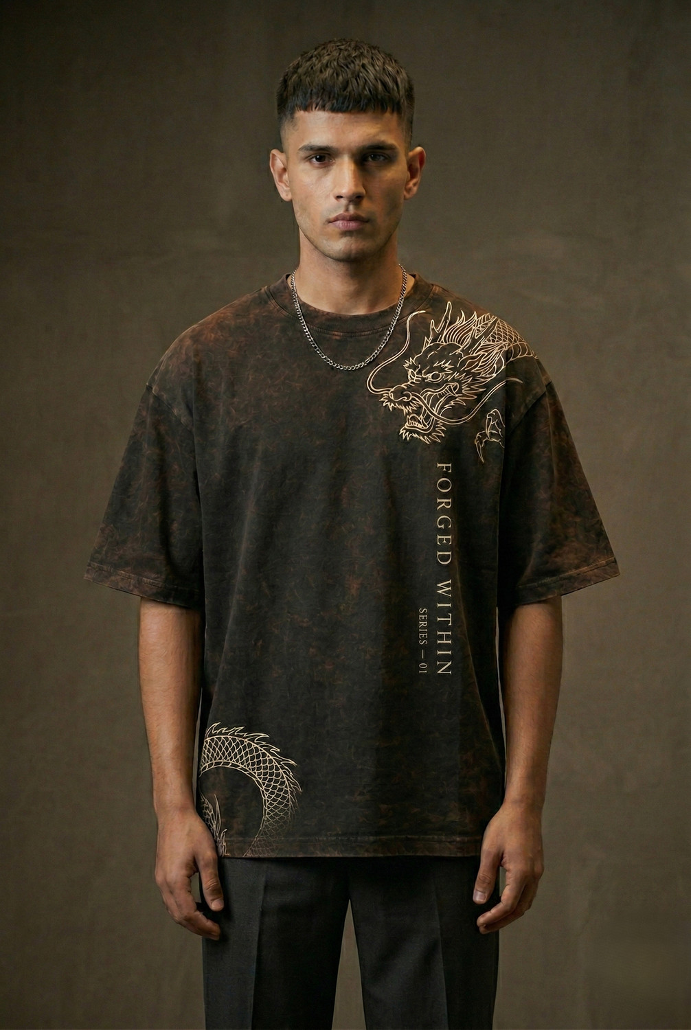 Image of Chunky Graphic Print Men Round Neck Black T-Shirt