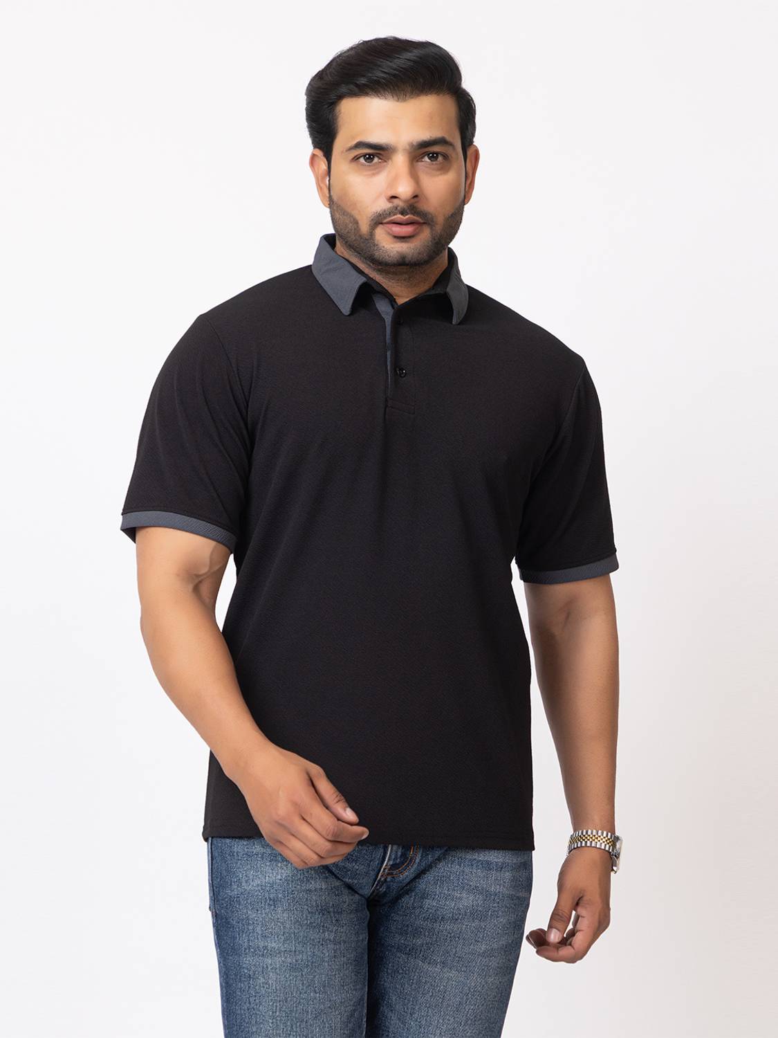 BUFFARO Colorblock Men Polo Neck Black T-Shirt