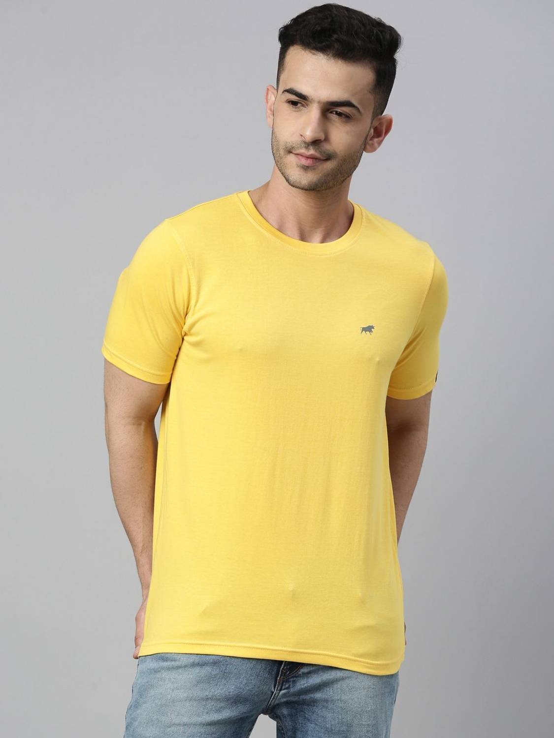 Bushirt Solid Men Round Neck Yellow T-Shirt