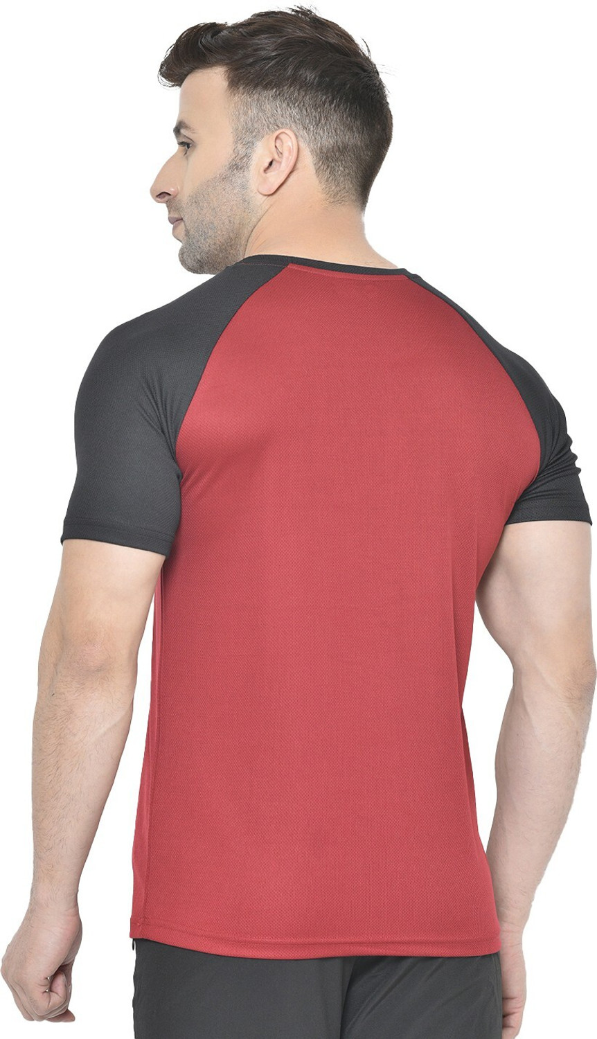 Image of CHKOKKO Colorblock Men Round Neck Maroon, Black T-Shirt