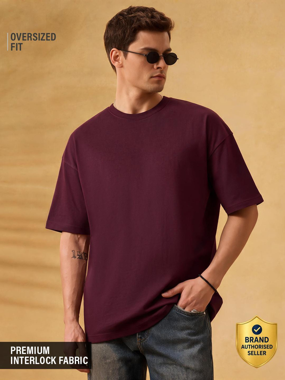 Image of The Souled Store Solid Men Round Neck Maroon T-Shirt